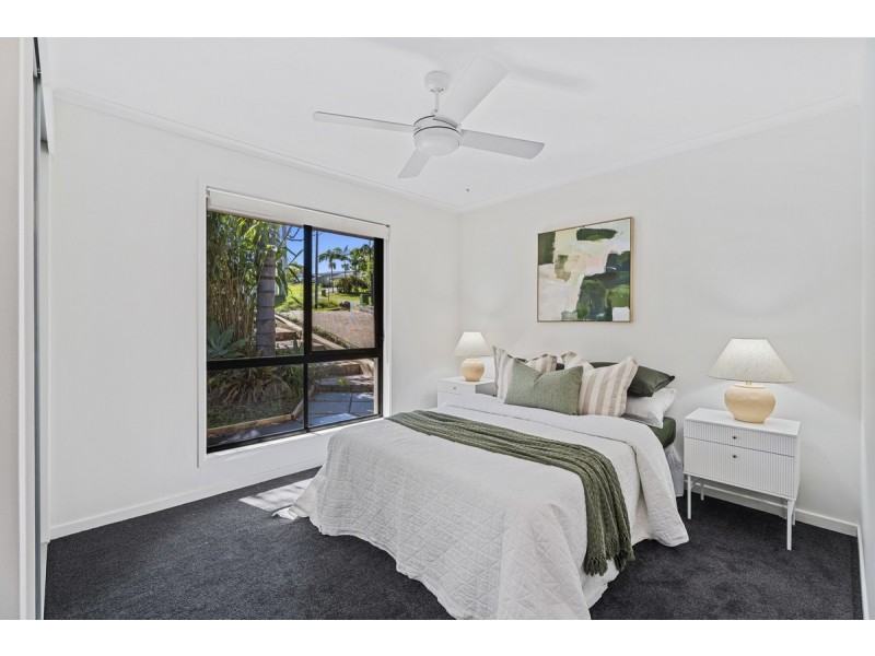 25 Alison Road, Carrara QLD 4211