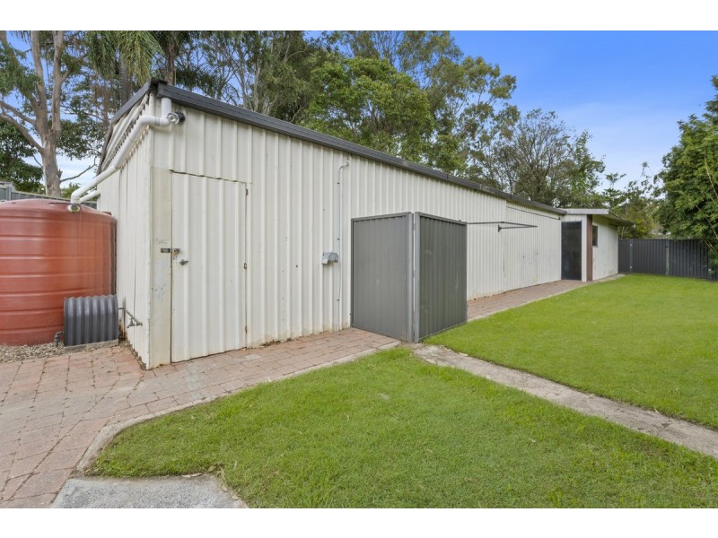 25 Alison Road, Carrara QLD 4211