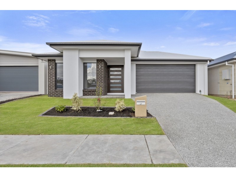 27 Orchard Street, Greenbank QLD 4124