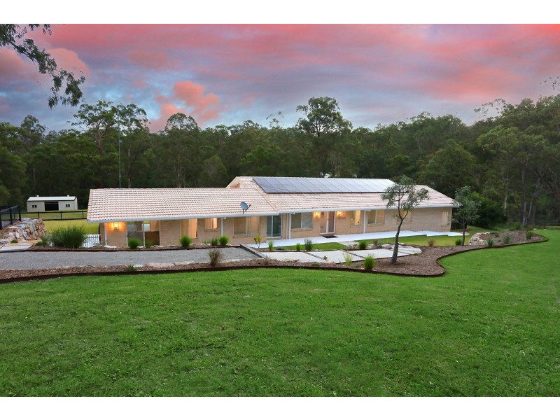 142 Country Crescent, Nerang QLD 4211