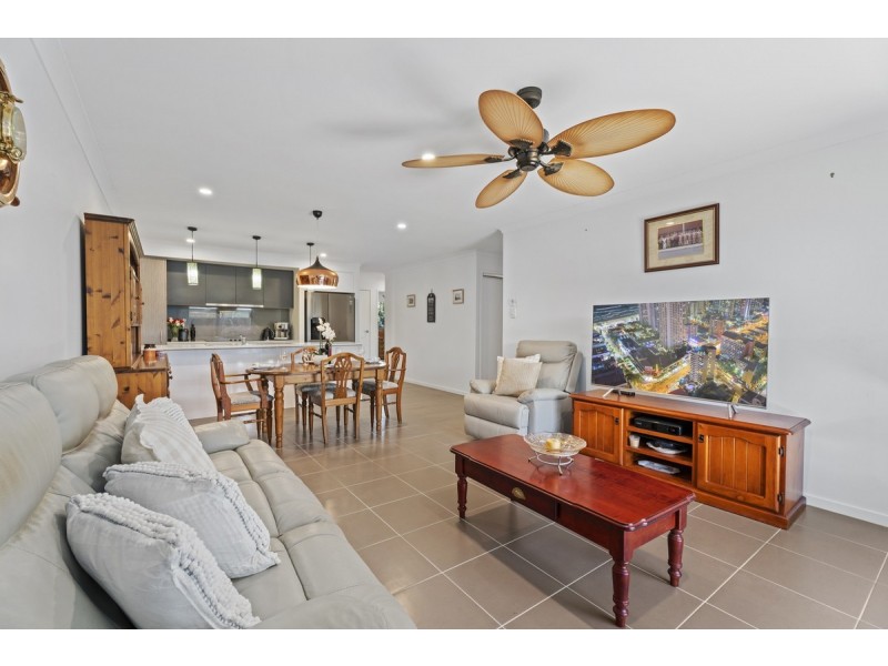 1/11 Bass Court, Oxenford QLD 4210