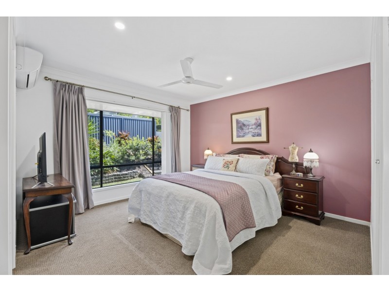 1/11 Bass Court, Oxenford QLD 4210