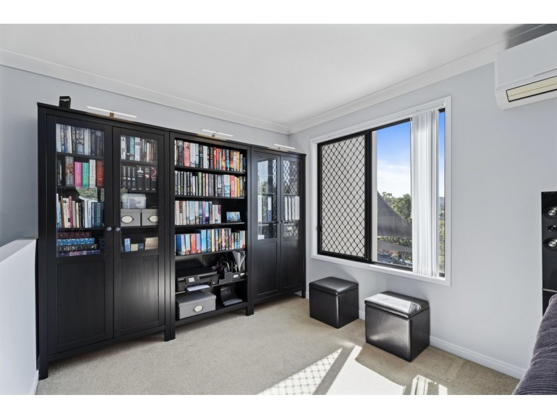 5 Appollo Place, Oxenford QLD 4210