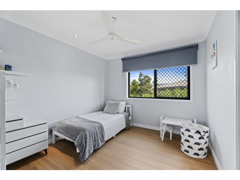 5 Appollo Place, Oxenford QLD 4210