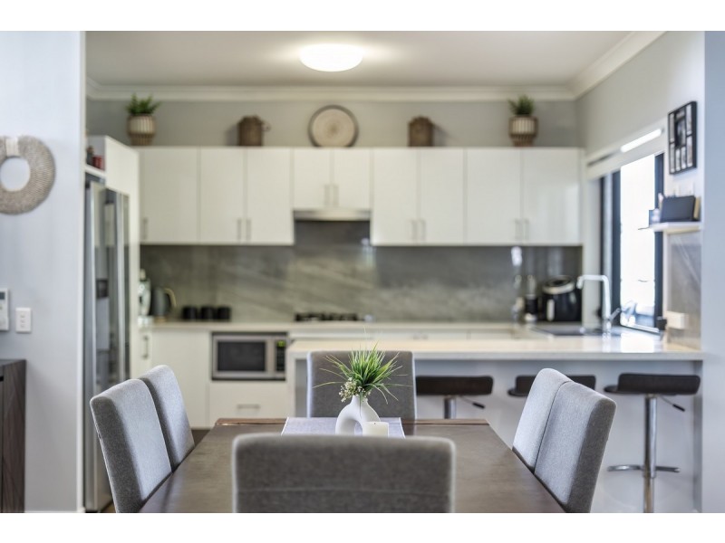 5 Appollo Place, Oxenford QLD 4210