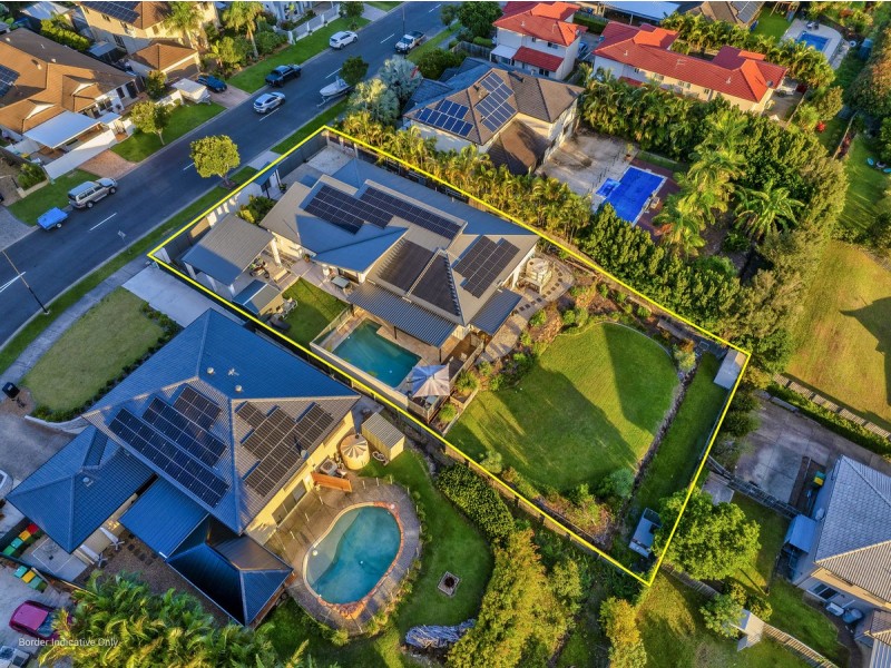 17 Wunburra Circle, Pacific Pines QLD 4211