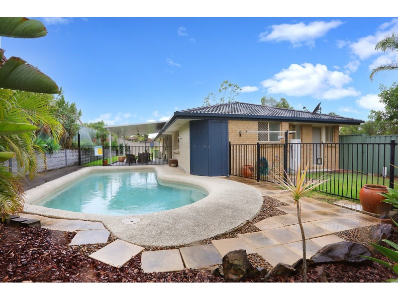 2 Marimar Place, Highland Park QLD 4211