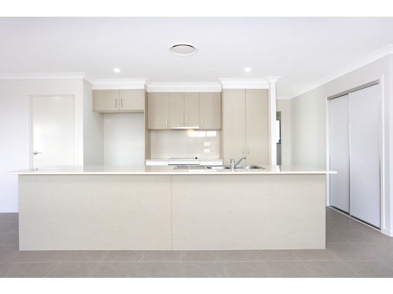 38 Keppel Way, Coomera QLD 4209