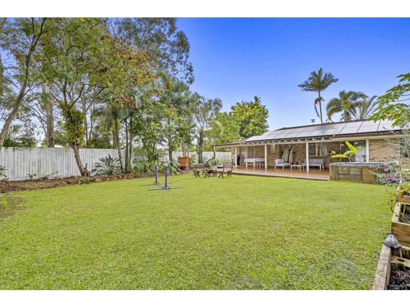 21 Saxon Court, Nerang QLD 4211