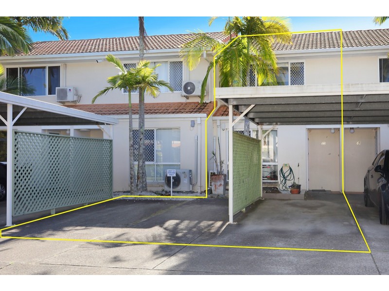68/125 Pappas Way, Nerang QLD 4211