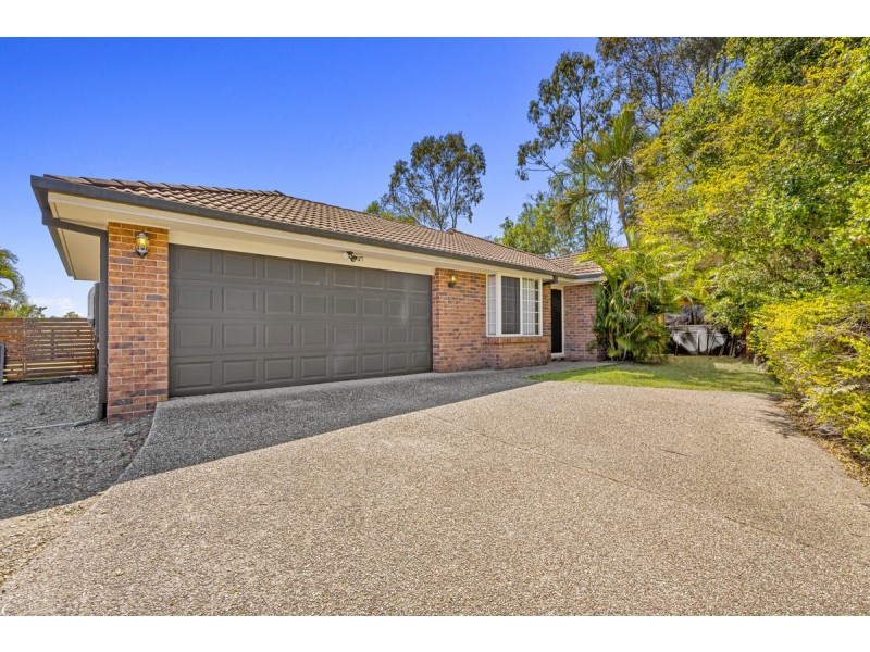 4 Winchester Drive, Nerang QLD 4211