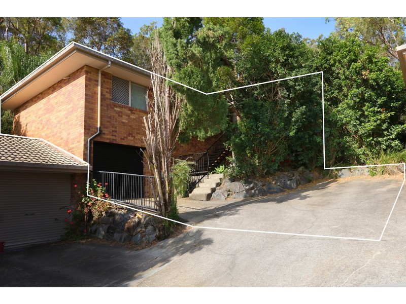 2/8 Bamadi Court, Nerang QLD 4211