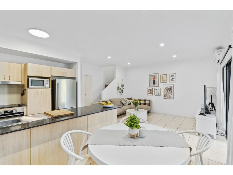 17/15 Ancona Street, Carrara QLD 4211