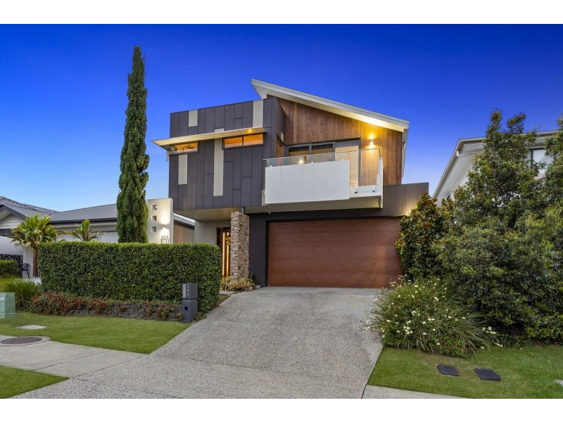101 Flametree Circuit, Arundel QLD 4214