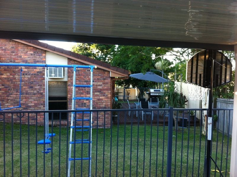 5 Alexander Drive, Highland Park QLD 4211