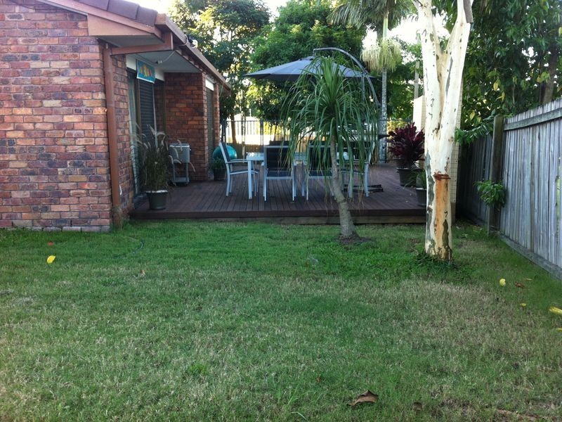 5 Alexander Drive, Highland Park QLD 4211