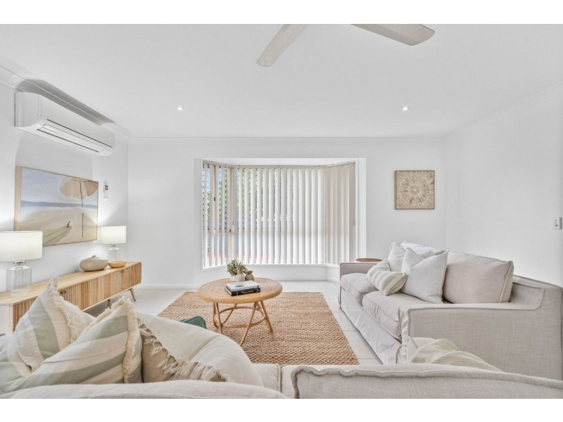 157 Christine Avenue, Burleigh Waters QLD 4220