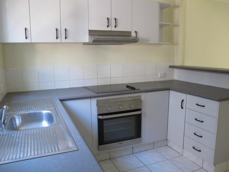 4/11 Martin Street, Nerang QLD 4211