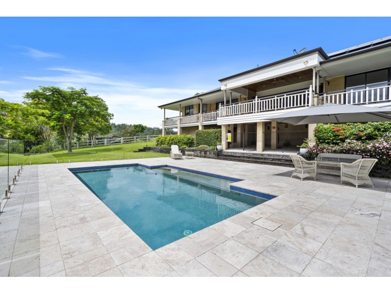 137 Gladrose Crescent, Wongawallan QLD 4210