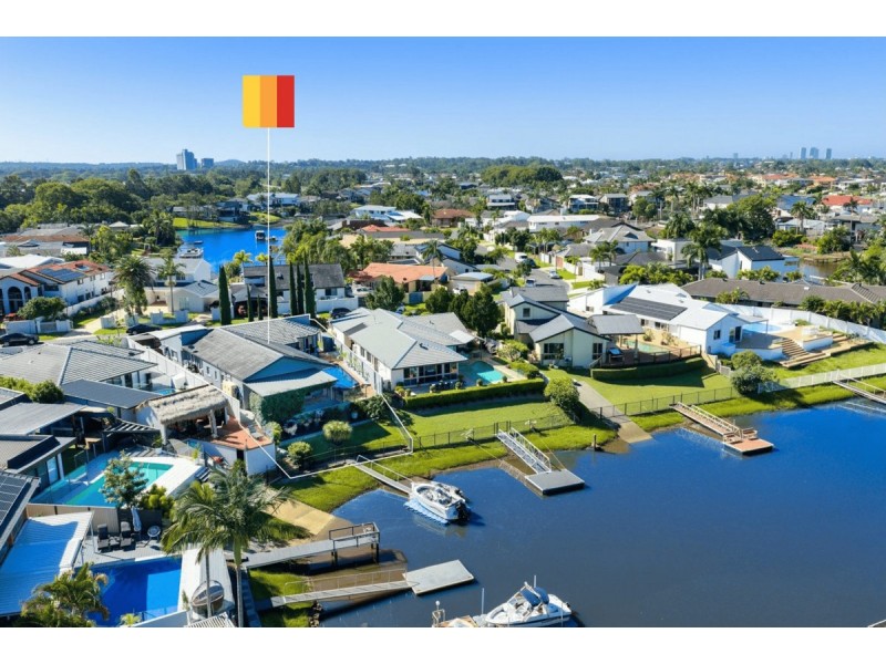 3 Gregory Drive, Carrara QLD 4211