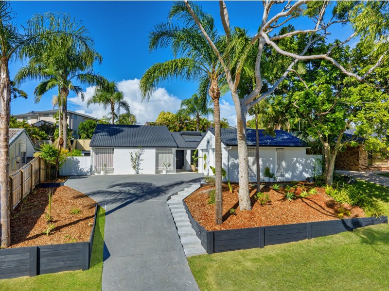 6 Cozens Way, Highland Park QLD 4211