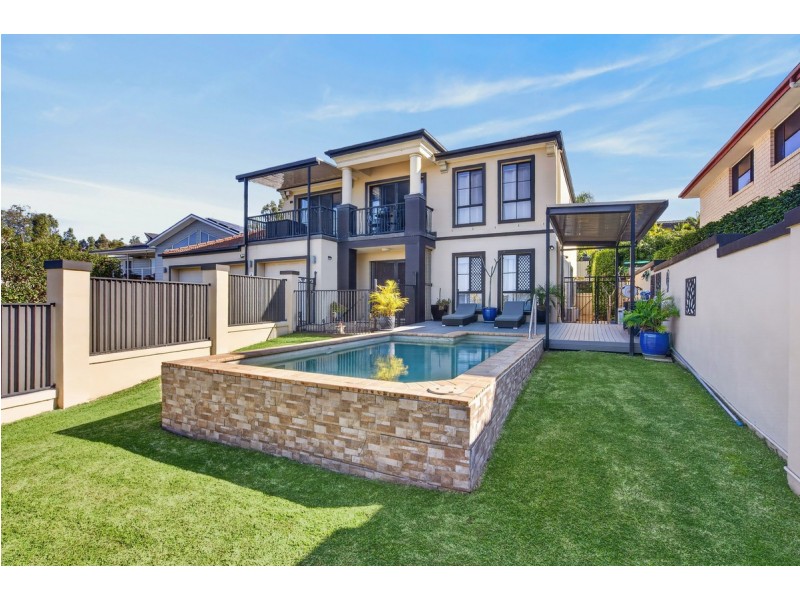 123 Armstrong Way, Highland Park QLD 4211