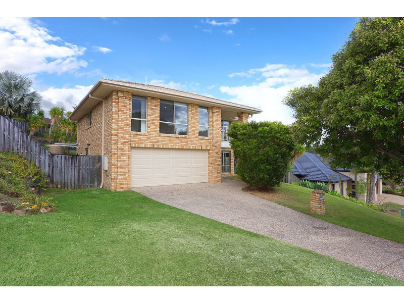7 Angourie Crescent, Pacific Pines QLD 4211