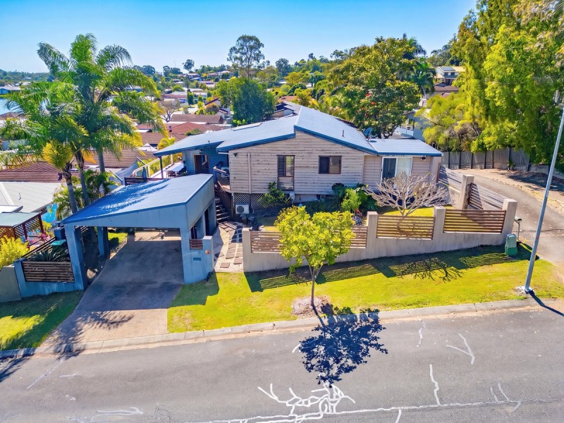 4 Kaffia Court, Elanora QLD 4221