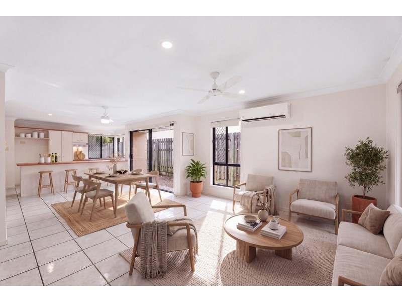 24/1-5 Studio Drive, Pacific Pines QLD 4211