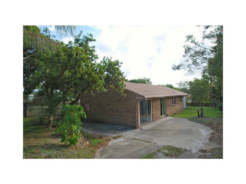 229 Edwards St, Sunshine Beach QLD 4567