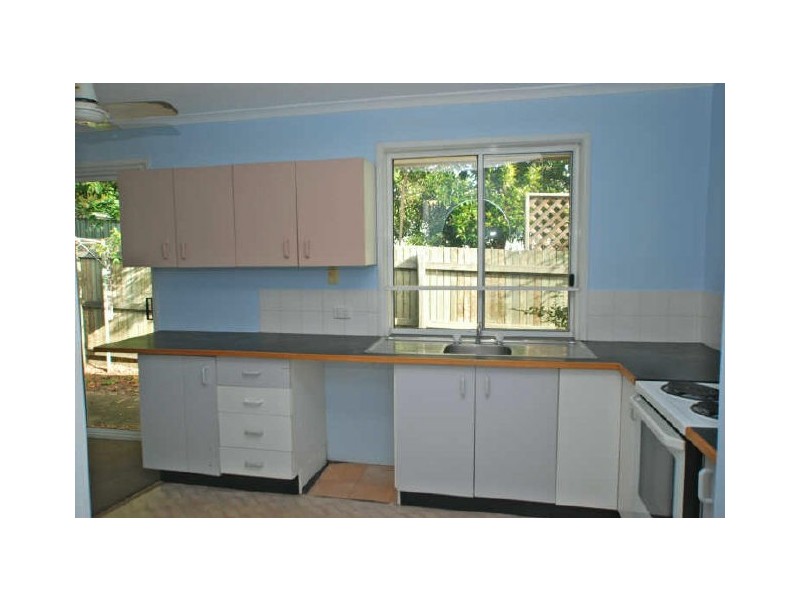 229 Edwards St, Sunshine Beach QLD 4567