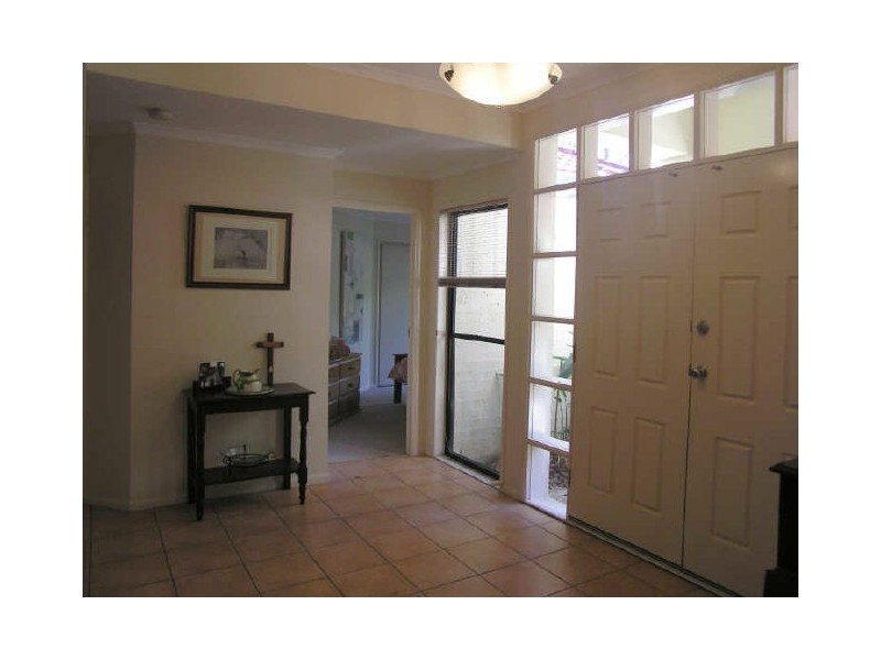 8 Noomar Drive, Doonan QLD 4562