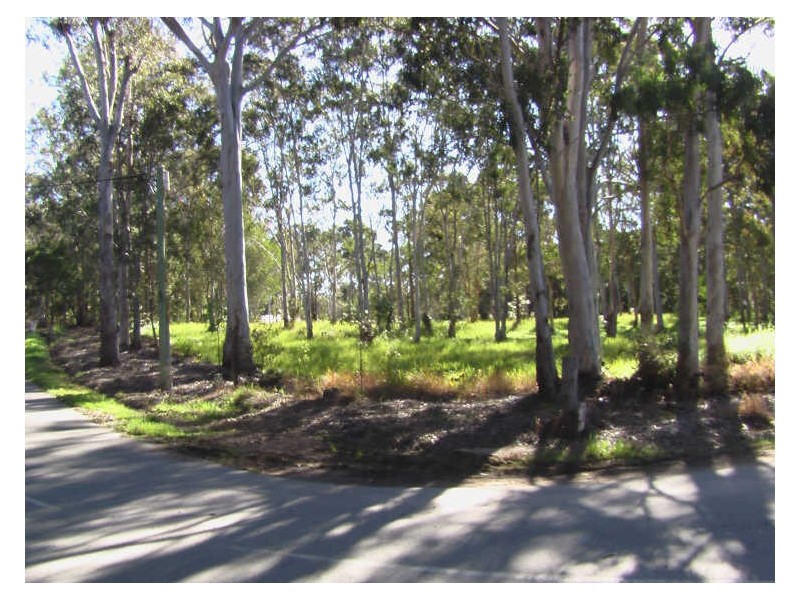 2 Lakeway Dr, Cooroibah QLD 4565