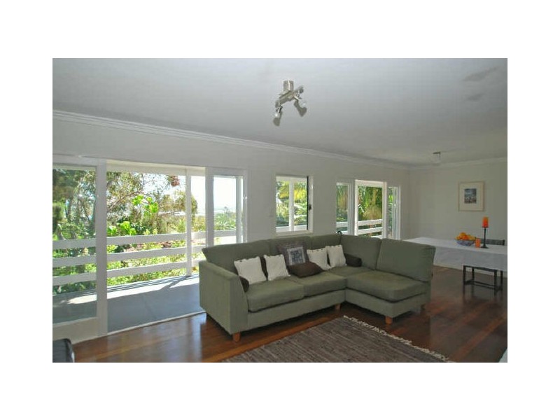 43 Nairana Rt, Noosa Heads QLD 4567