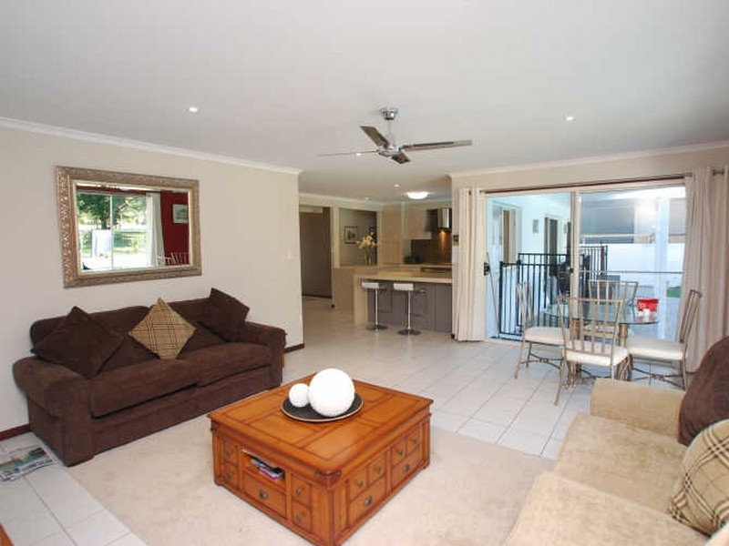 29 Creek Rd, Noosaville QLD 4566
