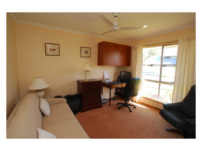 29 Creek Rd, Noosaville QLD 4566