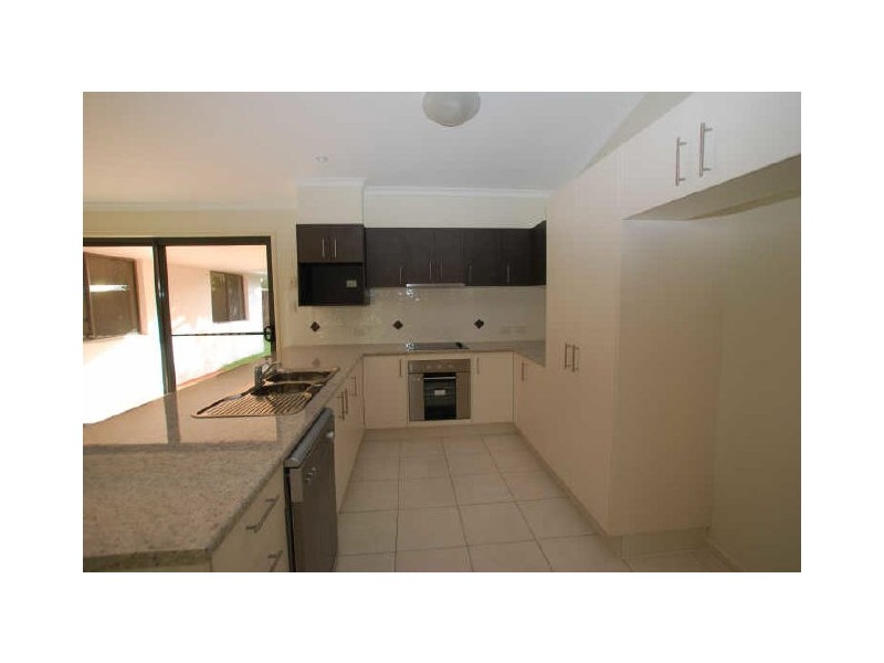 5 Kurrajong Pl, Tewantin QLD 4565