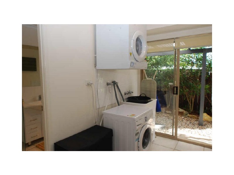 6 Parakeet Cr, Peregian Beach QLD 4573