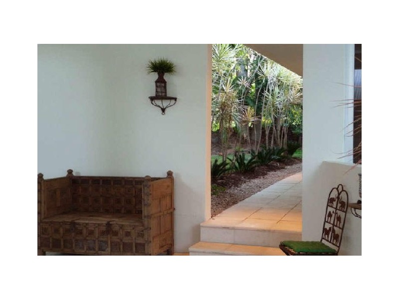 6 Upland Ct, Tinbeerwah QLD 4563