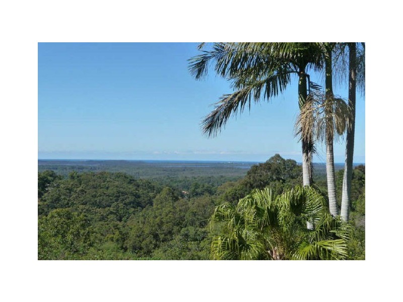 6 Upland Ct, Tinbeerwah QLD 4563