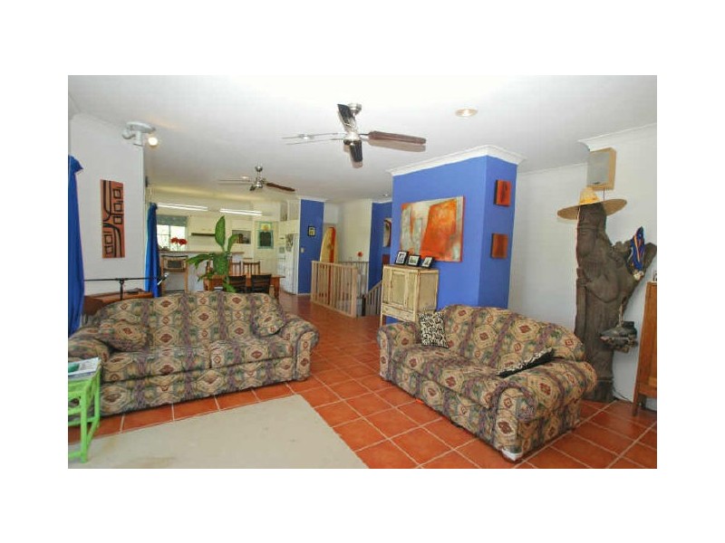 23 Orealla Cr, Sunrise Beach QLD 4567