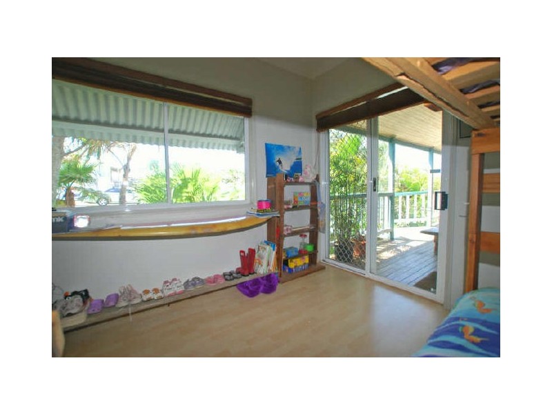 23 Orealla Cr, Sunrise Beach QLD 4567