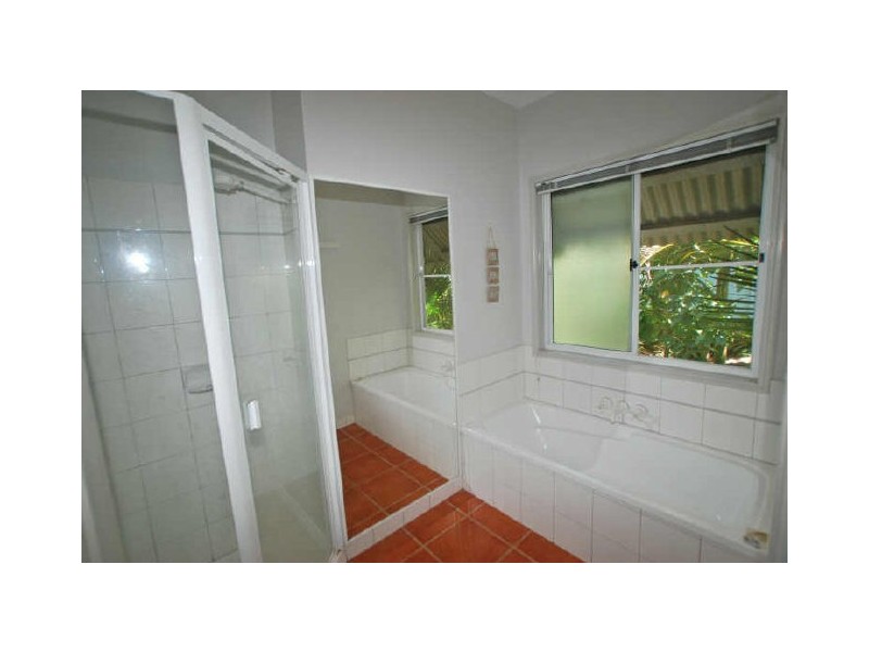 23 Orealla Cr, Sunrise Beach QLD 4567