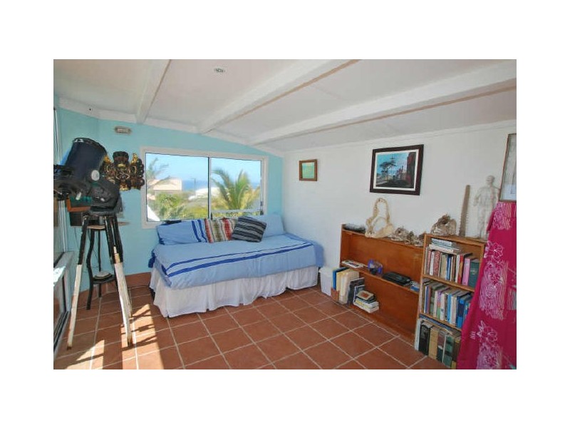 1/4 Margit Cr, Sunrise Beach QLD 4567