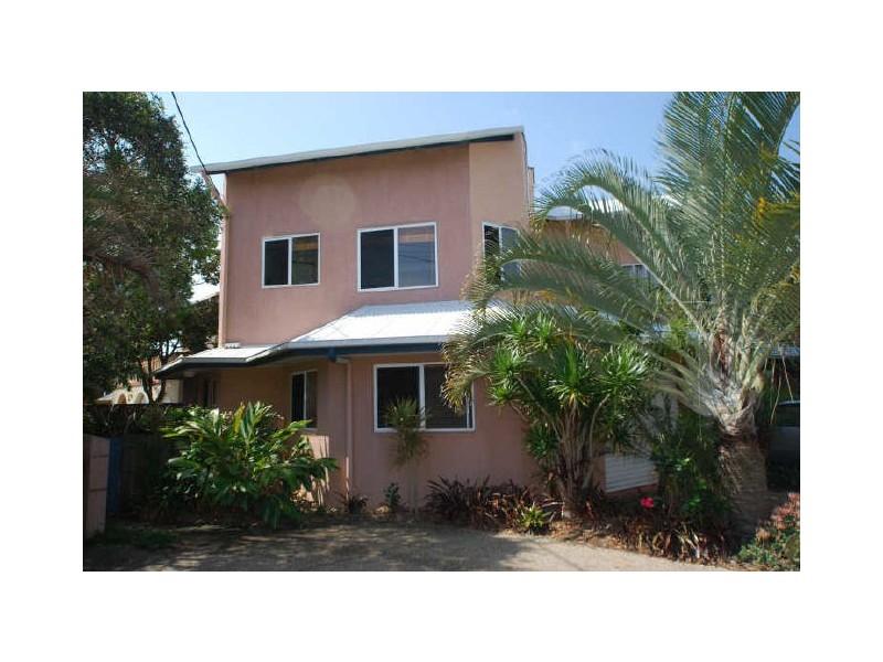 1/4 Margit Cr, Sunrise Beach QLD 4567