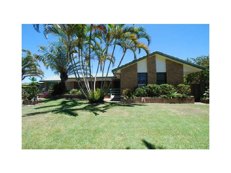 8 Sundial Ct, Tewantin QLD 4565