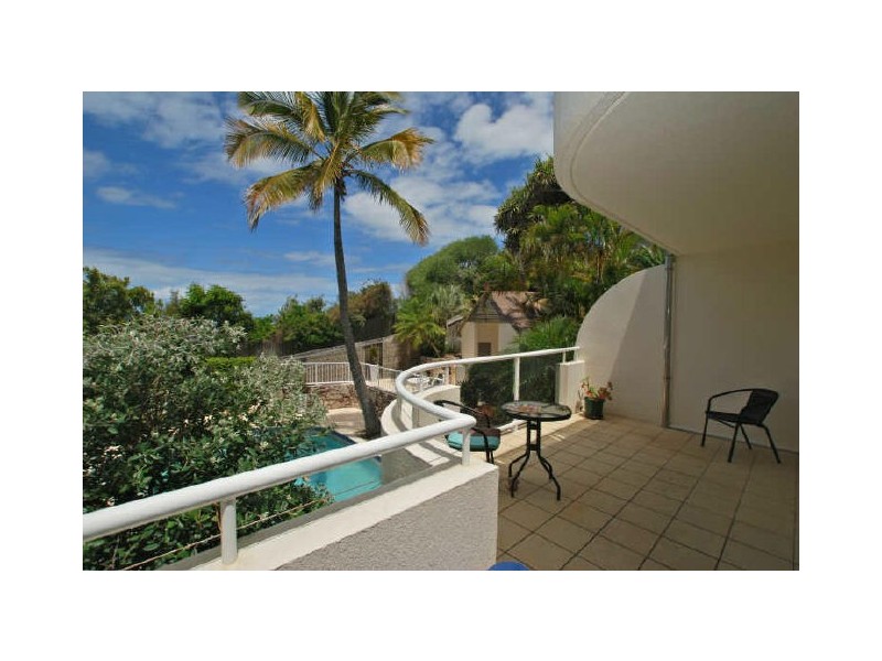2/9 Pilchers Ga, Sunshine Beach QLD 4567