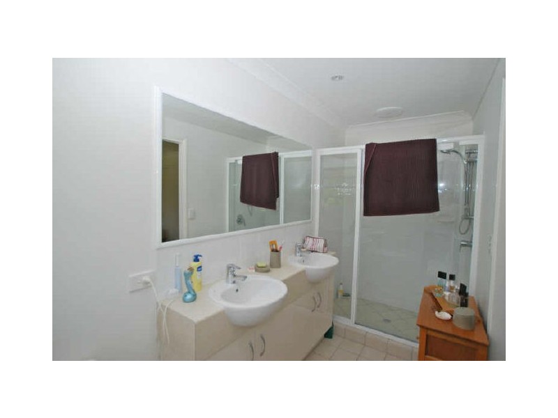 18/4 Riverstone Ct, Tewantin QLD 4565