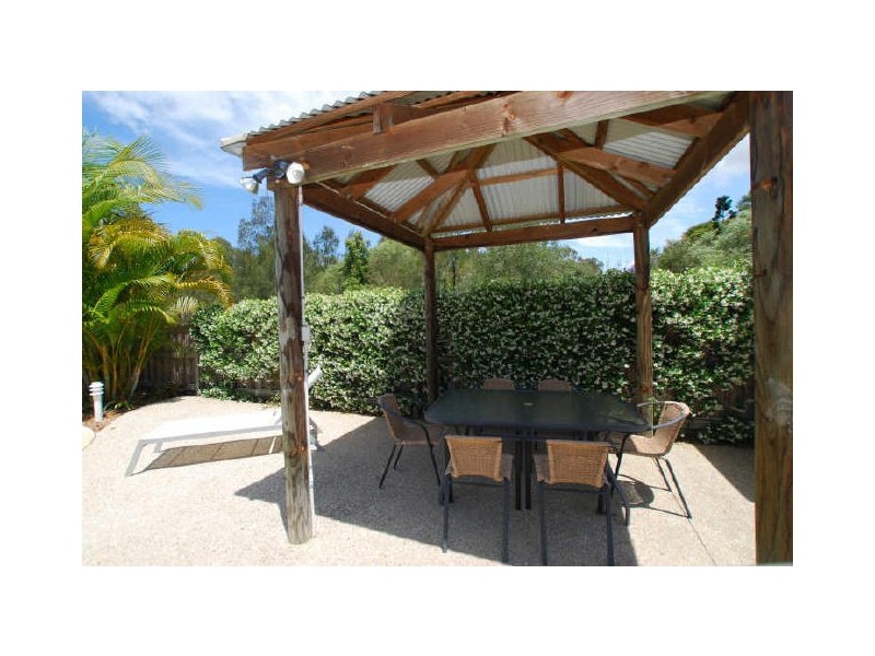 18/4 Riverstone Ct, Tewantin QLD 4565