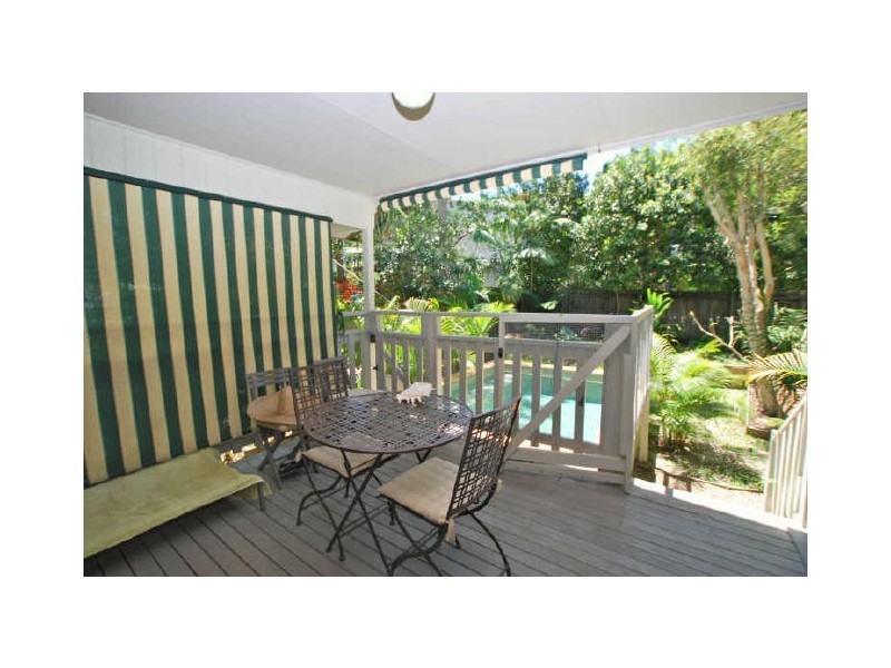 208 Edwards St, Sunshine Beach QLD 4567